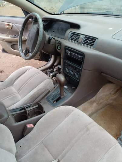 A picture of 2001 Toyota Pencil