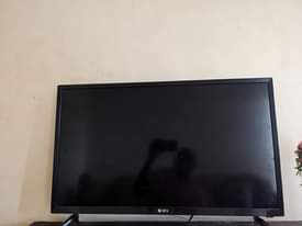 A picture of Spj 32 Inches digital flat tv on sale