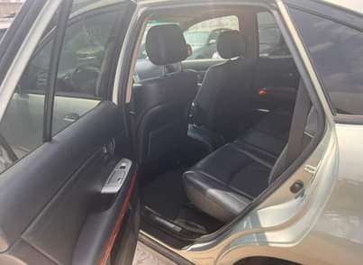 A picture of Lexus Rx 300 Distress sales 2006 model Leather seats Silver