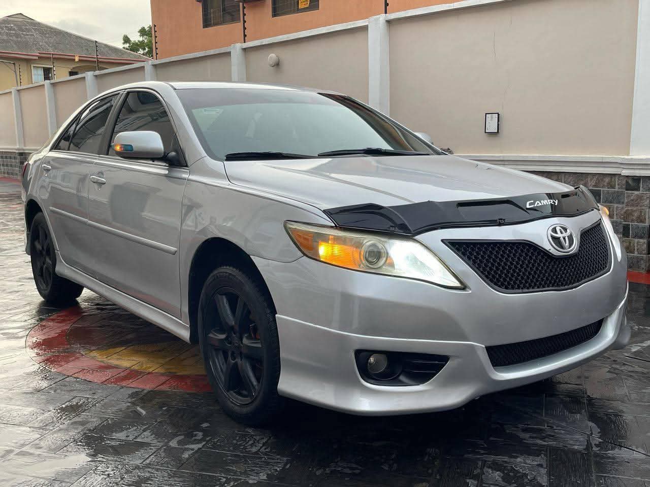 A picture of 2011 Toyota camry