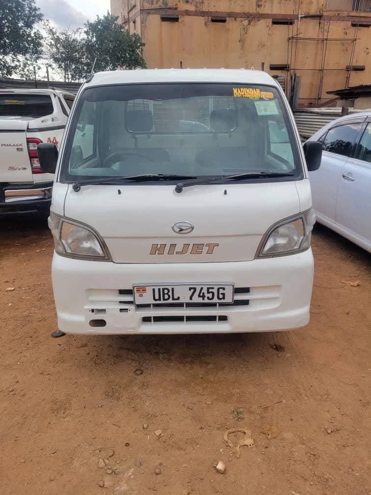 A picture of Hijet van