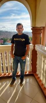 A picture of Luxury T shirt