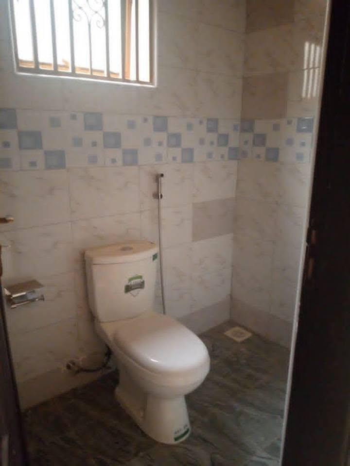 A picture of Double room house for rent 500k ugx Wampeewo 0758339457