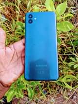 A picture of Samsung Galaxy a04 imenyooka saan gb64 ram4 net4g 0687938631