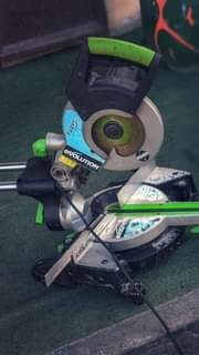 A picture of Miter saw