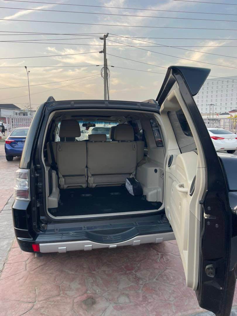 A picture of Mistubushi Pajero 2018