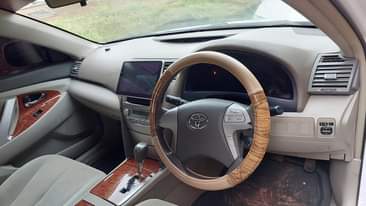A picture of TOYOTA CAMRY
