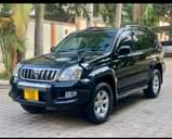 A picture of TOYOTA LAND CRUISER PRADO BEI MILIONI 43