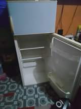 A picture of Homebase fridge Zuri mno offer lak 295k linagandisha mno