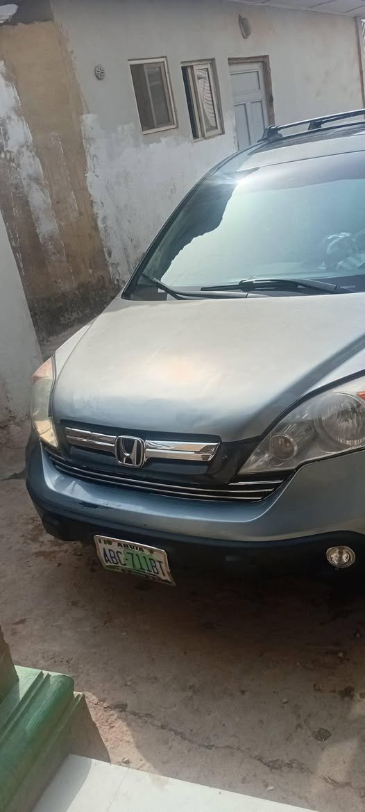 A picture of 2010 Crv honda