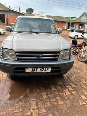 A picture of PRADA TX 20m CALL 0701488581 WHATS APP 0776417404