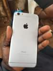 A picture of IPhone 6 