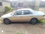 A picture of 2000 Toyota Camry 2000 Toyota Camry