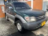 A picture of TOYOTA LANDCRUISER 1998