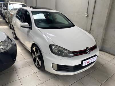 bakkies A.