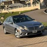A picture of 2010 Benz E350 Yes
