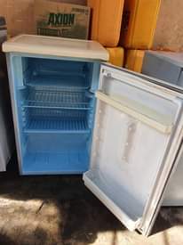 A picture of Nauza fridge nzuri single door offer lak 185k
