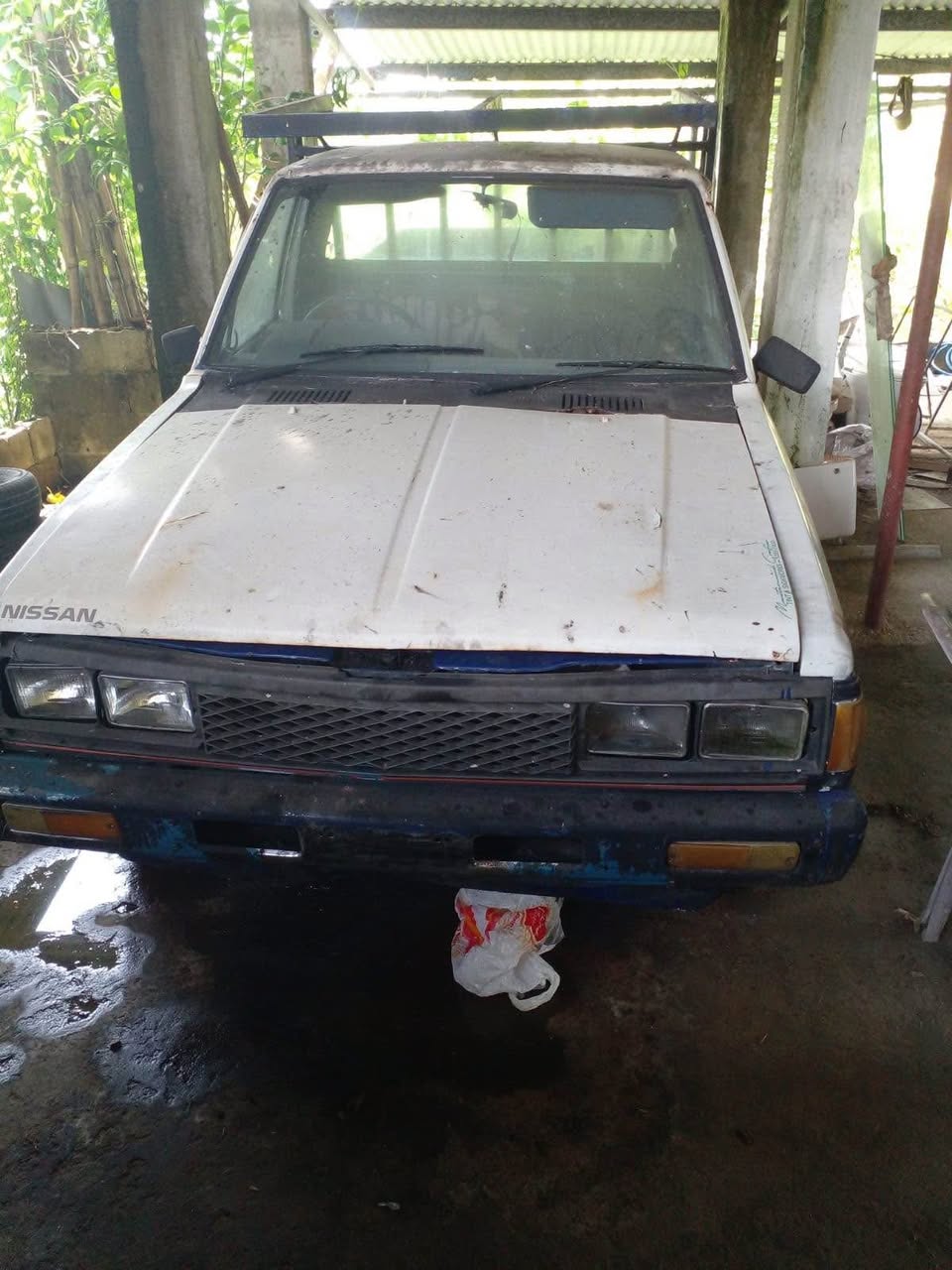 nissan 720