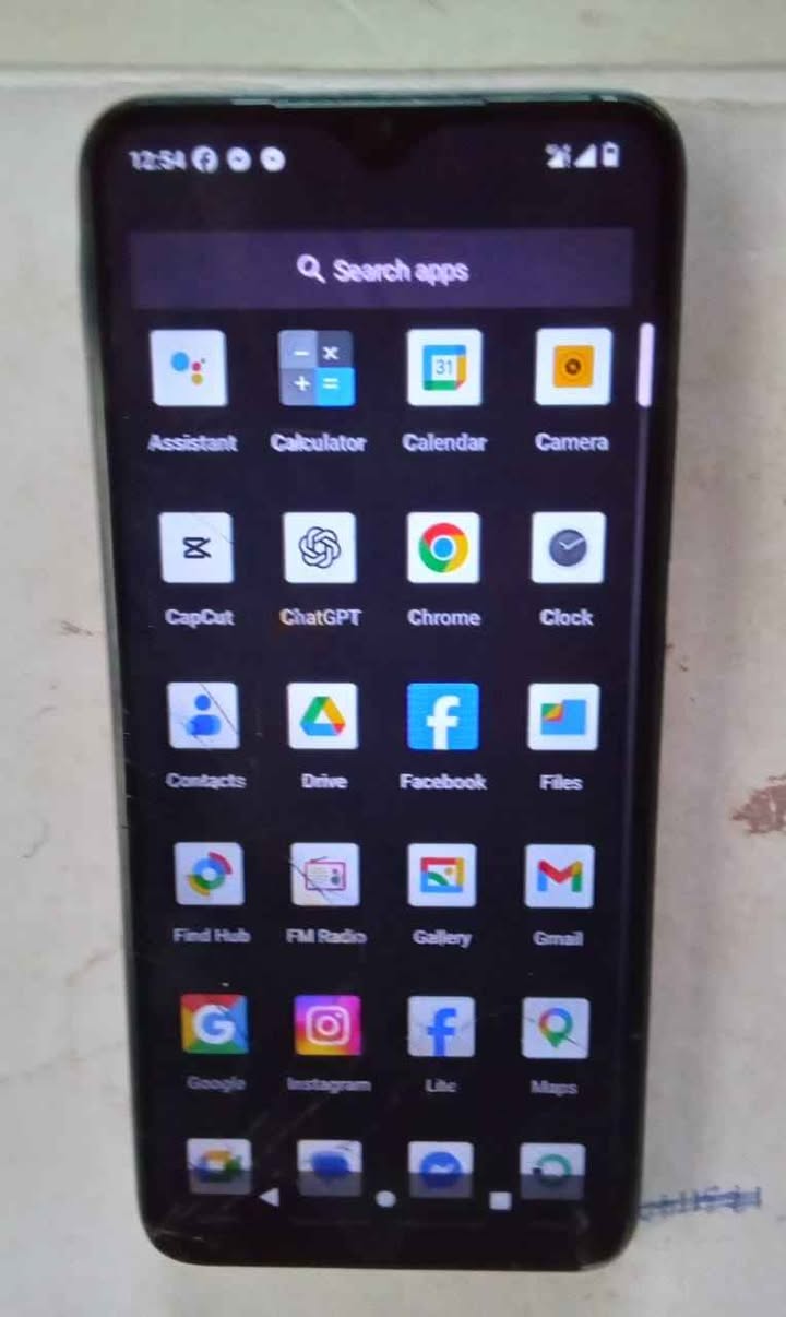 A picture of VILLAON V30 128gig ram