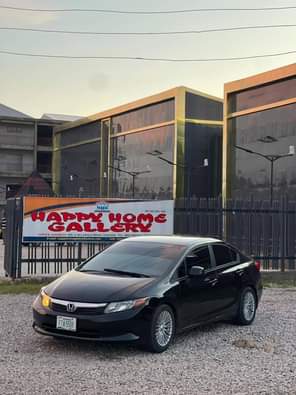 A picture of NEATLY USED HONDA CIVIC 2012 MODEL PRICE 6 5M LOCATION
