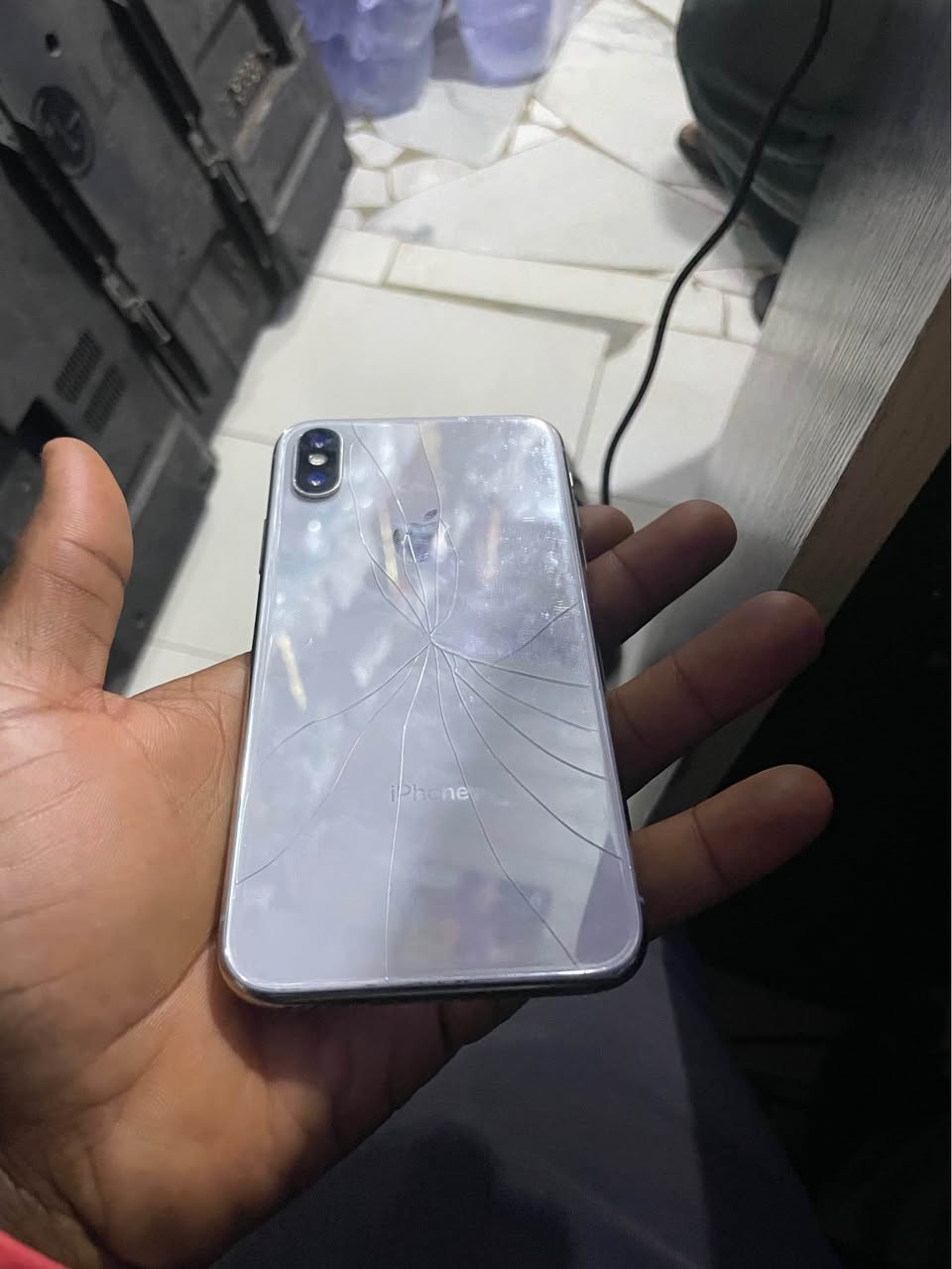 A picture of Super clean iPhone X 64Gb