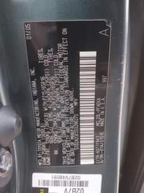 A picture of Toyota sienna 2005