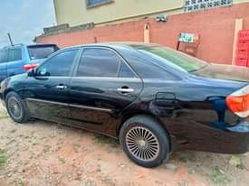 A picture of Toyota Camry 05 XLE 090 384 99601