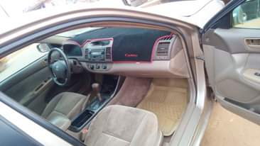 A picture of Toyota camry 03