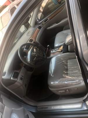 A picture of Nigeria used Lexus ES 330 06 model Buy and drive