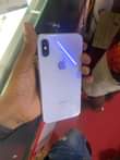 A picture of iPhone X 256Gb at 850k