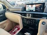 A picture of LEXUS LX450D