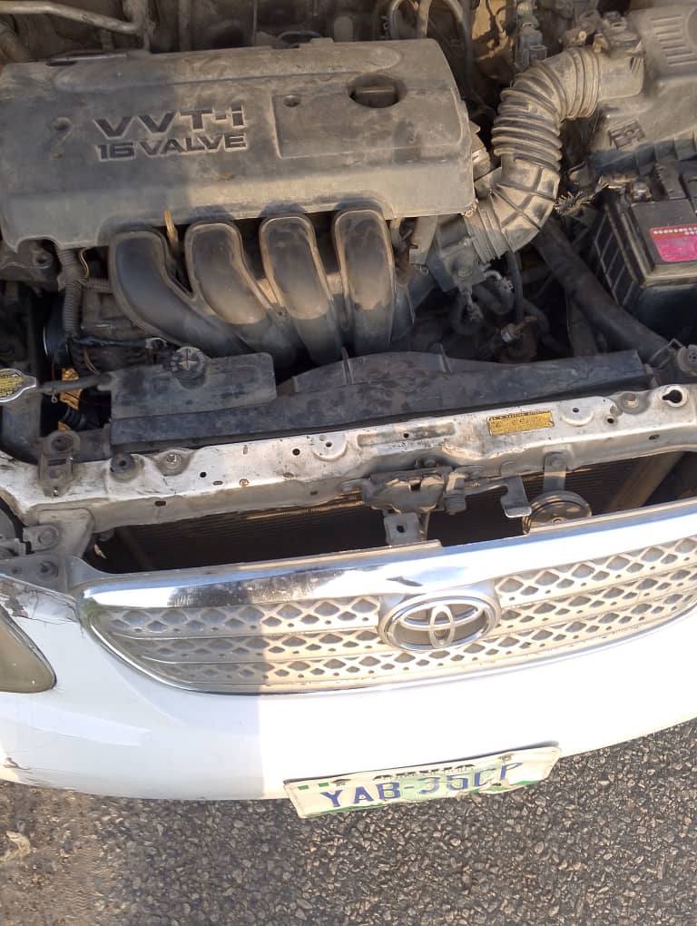 A picture of Toyota Corolla 05