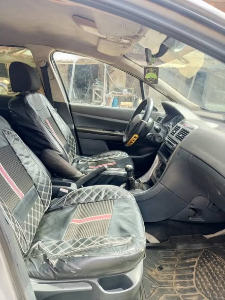 A picture of Peugeot 307