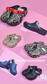 crocs