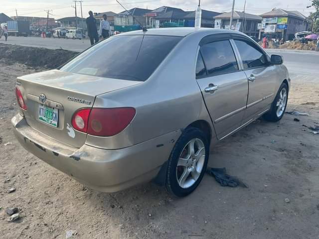 A picture of Toyota Corolla 2006 model