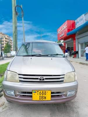 A picture of NOAH SR40