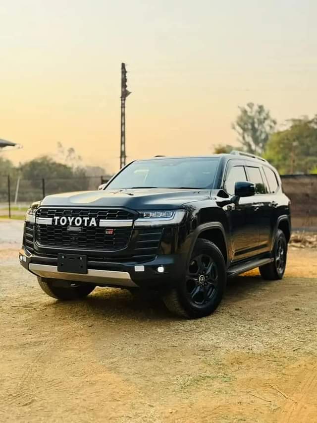 toyota land cruiser