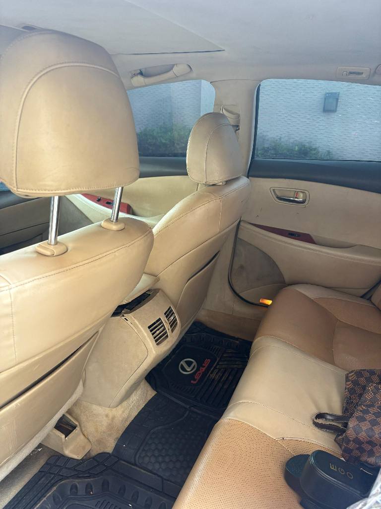 A picture of xmas bonus Es350 08model Direct Gear untouched 08038081669