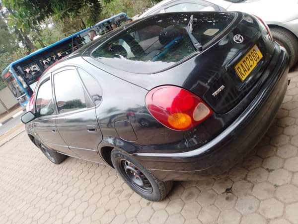 A picture of Telephone 0785577694 0787668210 Toyota Corolla macoyine Manuel 2001 with A