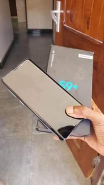 A picture of Samsung S9 plus 64gb 255 69 472 4815