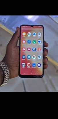 A picture of SAMSUNG GALAXY A04 Gb64 Ram4 170 000