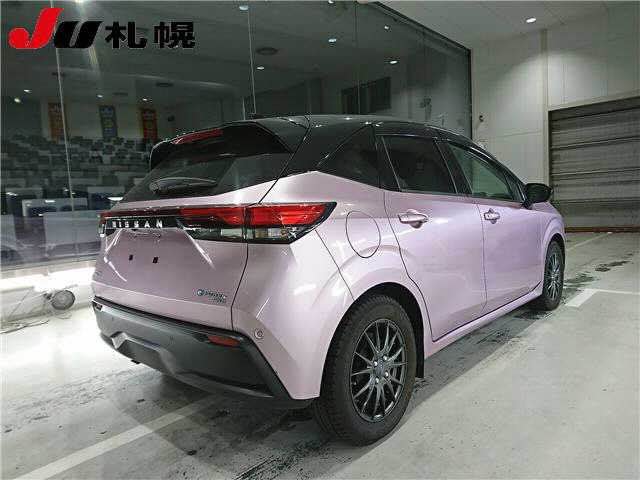 A picture of Nissan