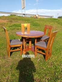 A picture of Dinning