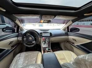 A picture of NEATLY USED TOYOTA VENZA 2010 MODEL KEYLESS IGNITION 7 6