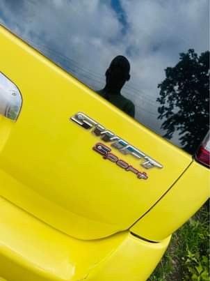 A picture of Suzuki swift sport Haina kipengele gari ni Kali sana Ipo