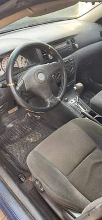 A picture of Toyota corolla 2004 SE