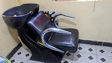 A picture of Sink la salon