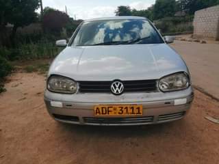 A picture of VW Golf 4 automatic Kick n Go Engine smoking huya