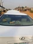 A picture of Lexus es300 going cheap