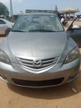 A picture of Madza 3 first body The car is good only ac